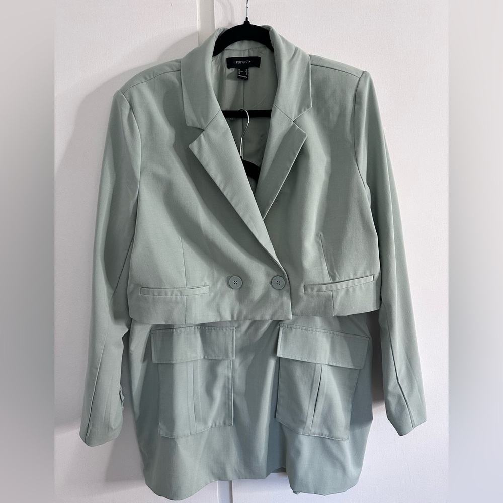 Forever 21 Mint Green Cropped Blazer Cargo Mini Skirt Suit Set